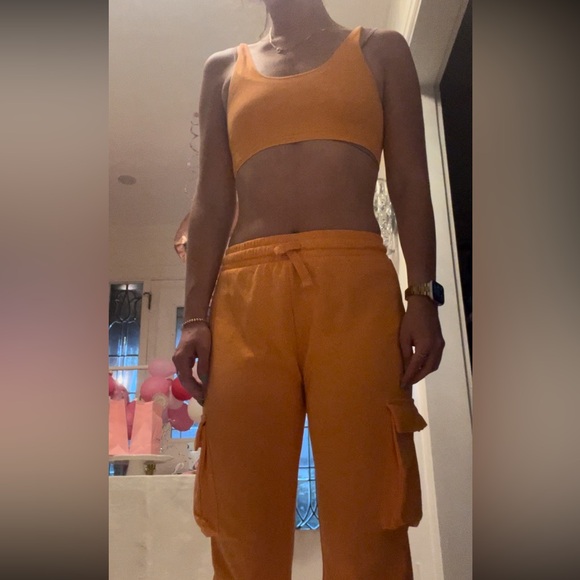 Matching set! Cargo pants and a tank top! - Picture 6 of 7